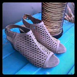 Cute summer pumps